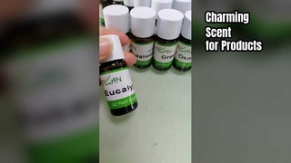 শ্যাম্পু এবং সুগন্ধযুক্ত সাবান এবং ঝরনা জেলের জন্য ঘনীভূত কমনীয় সুগন্ধি এসেন্স তেল