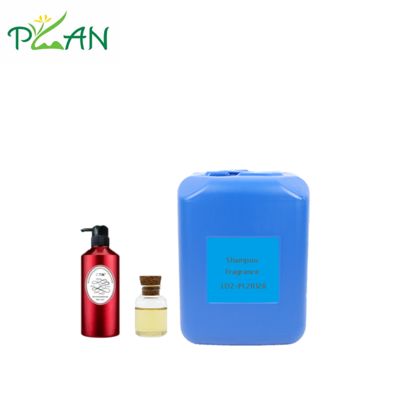 শ্যাম্পু তৈরির জন্য কৃত্রিম বেরি ফ্লেভারের সুগন্ধি তেল, ২০ বছরের উত্পাদন অভিজ্ঞতা সহ, স্থিতিশীল pH 4.0 - 9.0 এবং 36 মাসের শেলফ লাইফ