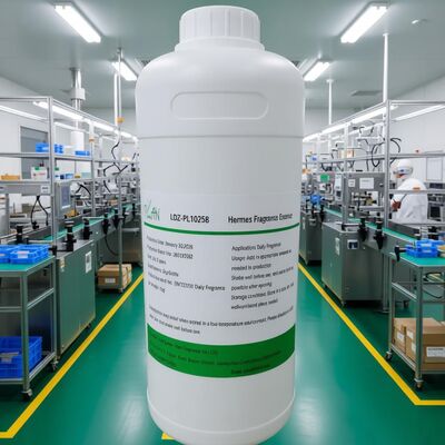 সুগন্ধি তৈরীর জন্য ভেটিভার সুগন্ধি তেল - দীর্ঘস্থায়ী 8-12 ঘন্টা বিনামূল্যে নমুনা সহ Eau de Parfum